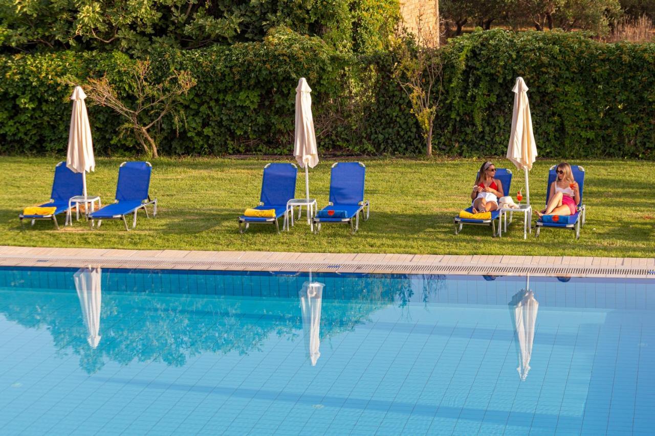 Alonia Hotel Apartments Kolymbari Exterior photo